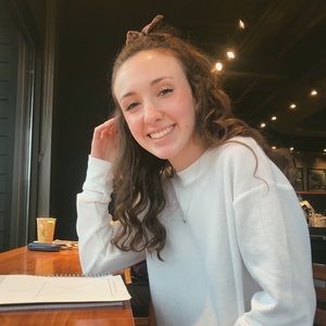 Meet your Posher, Lexi